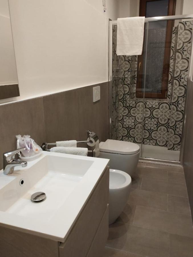 Holiday Rooms Firenze Eksteriør billede